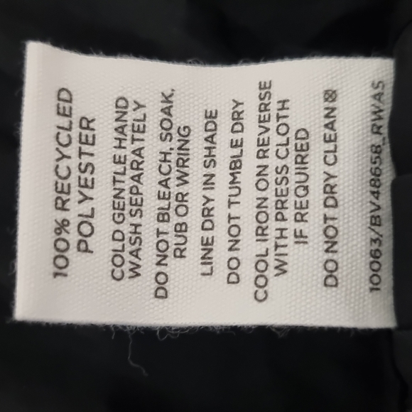 Glassons, black crop with gold chain halter size 10 - Picture 5 of 8